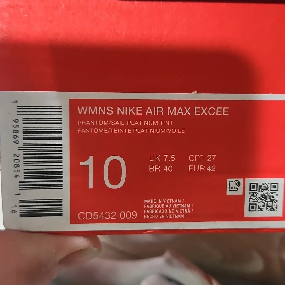 Nike Air Max Excee Cream and White Sneakers Platinium Sz 10 - Picture 7 of 9